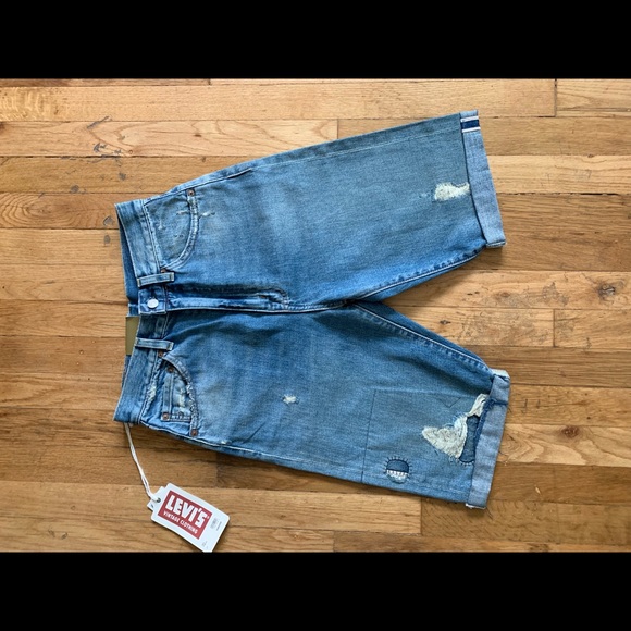 Levi Jean Shorts